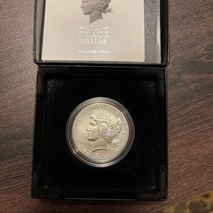 2021-P Peace Dollar (0.858g silver, with COA)